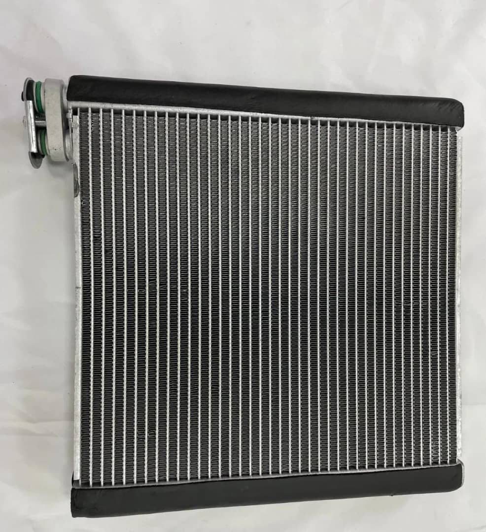 Automobile A/C evaporator core